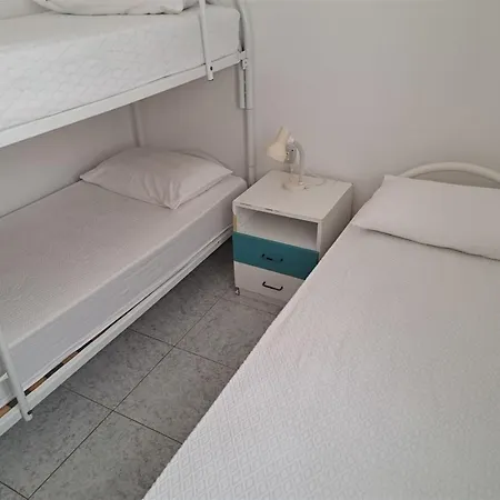 Apartment Mimose Baia