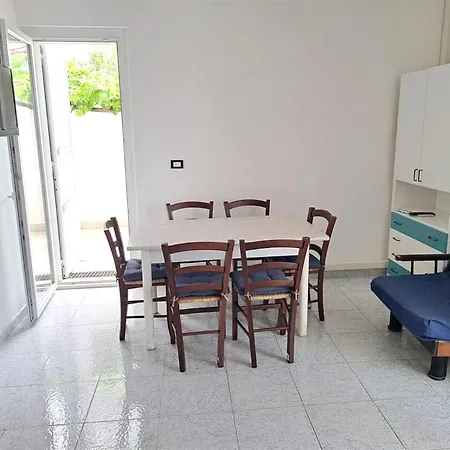 Apartment Mimose Baia